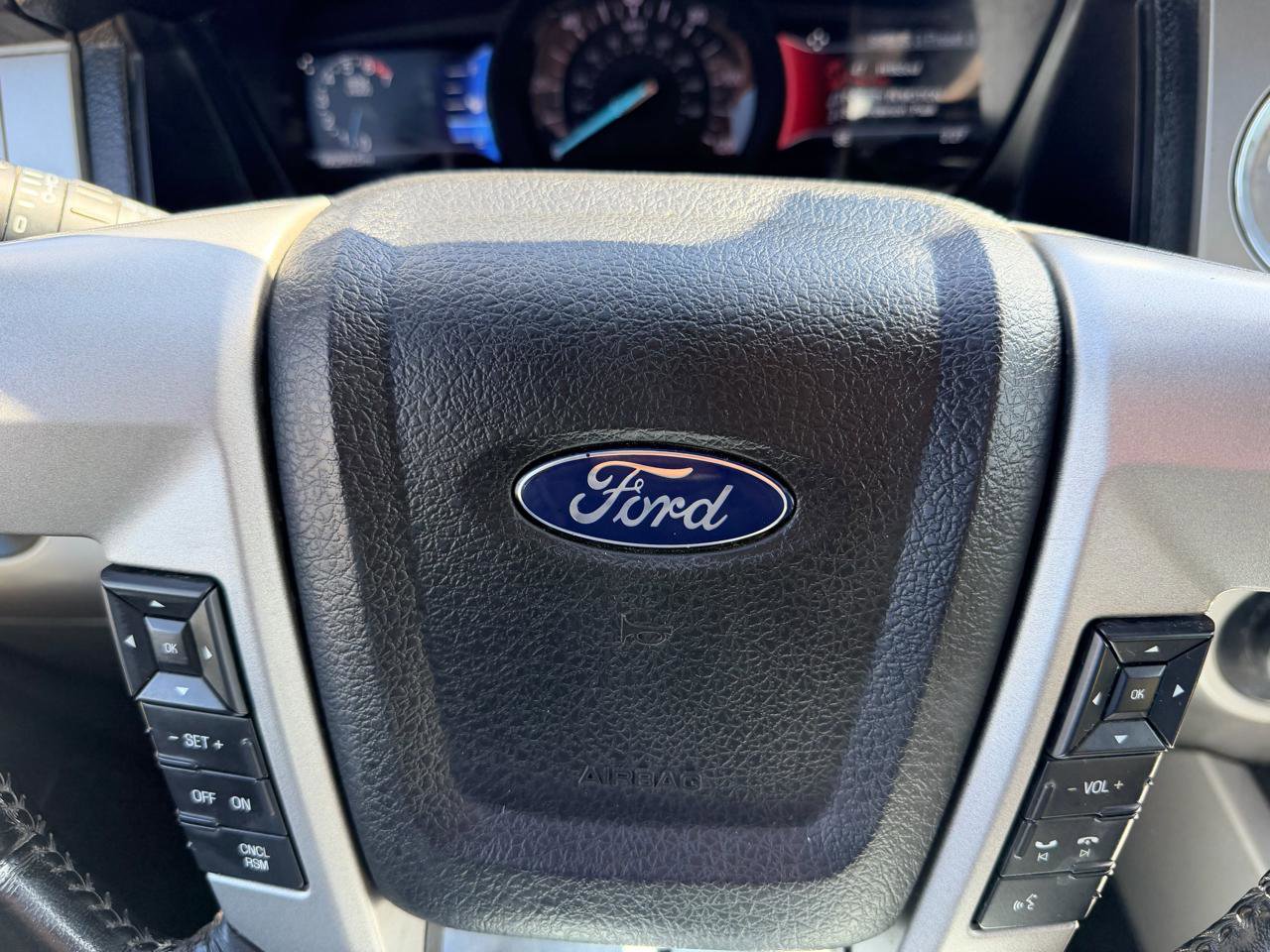 Used 2016 Ford Expedition EL Limited image 20