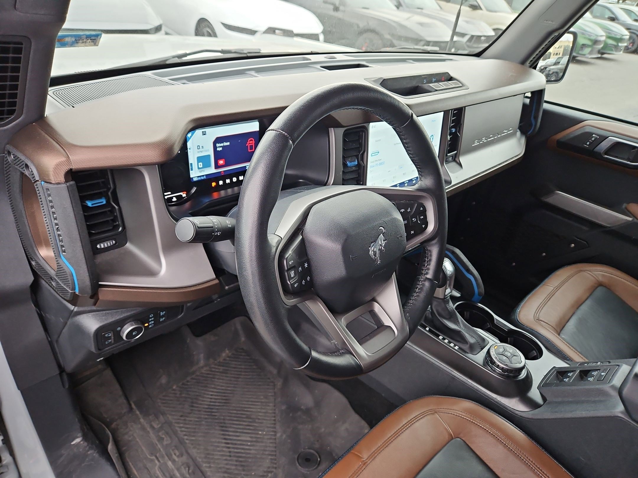 Used 2021 Ford Bronco Outer Banks image 14