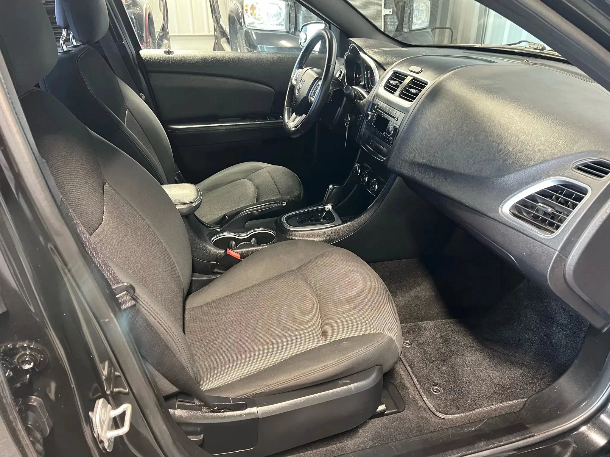 Used 2014 Dodge Avenger SXT w/ Blacktop Package FWD image 12