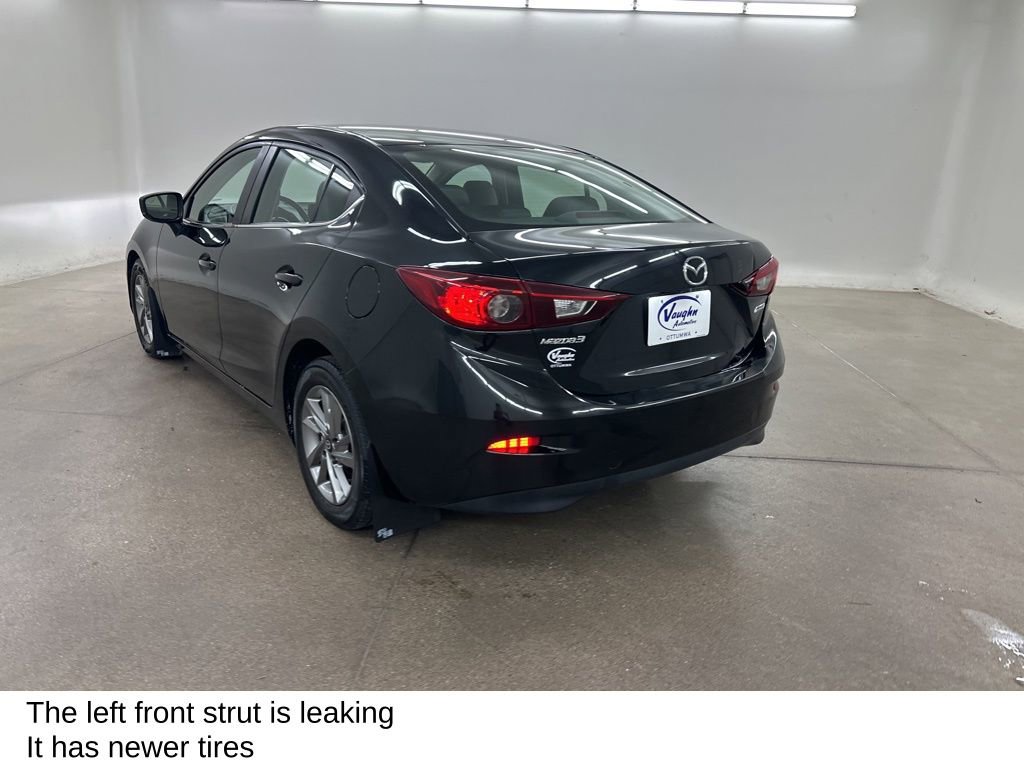 Used 2017 MAZDA MAZDA3 Touring image 9