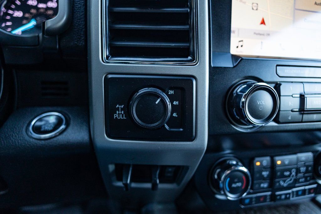 Used 2019 Ford F250 Lariat w/ Lariat Ultimate Package image 22