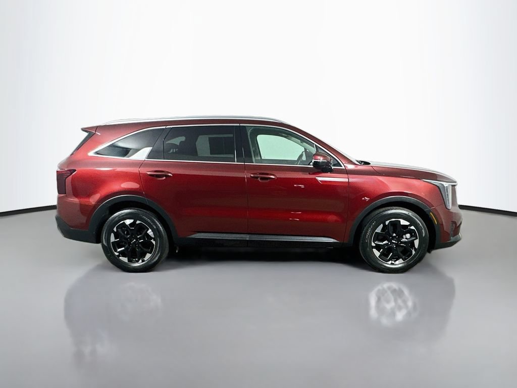 Used 2024 Kia Sorento S FWD image 7