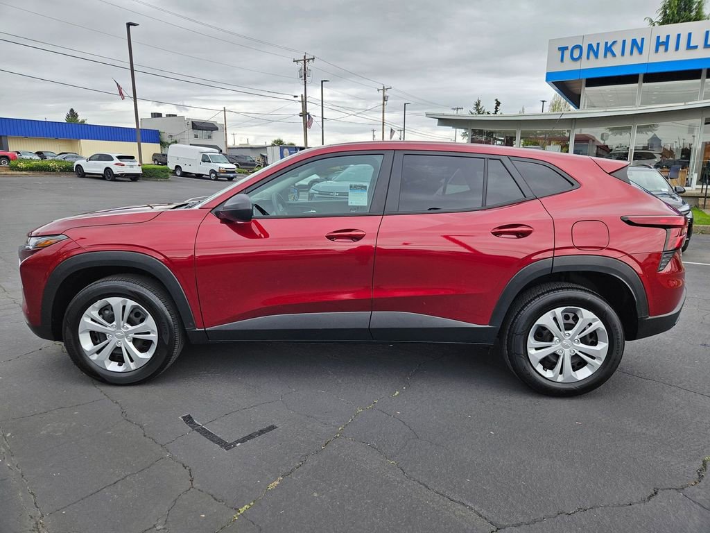 Certified 2024 Chevrolet Trax LS FWD image 3
