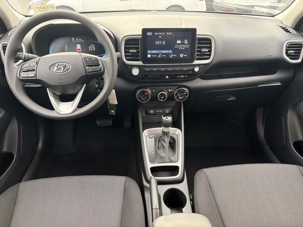 New 2026 Hyundai Venue SE image 22