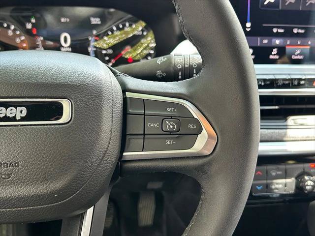 Certified 2023 Jeep Compass Latitude AWD/4WD image 23