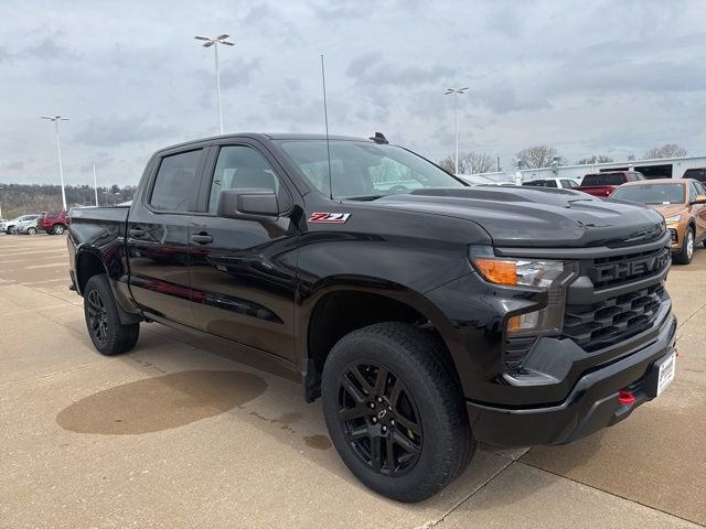 Used 2024 Chevrolet Silverado 1500 Custom Trail Boss image 1