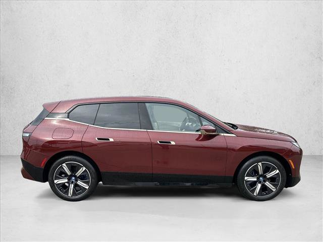 Certified 2024 BMW iX xDrive50 w/ Premium Package AWD/4WD image 4