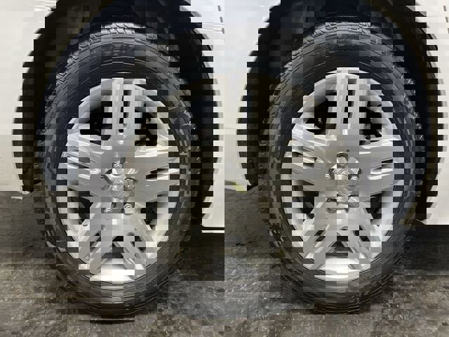 Used 2013 Chevrolet Impala LT w/ LT Sunroof Package image 29