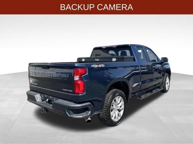 Used 2020 Chevrolet Silverado 1500 Custom w/ Custom Value Package AWD/4WD image 7