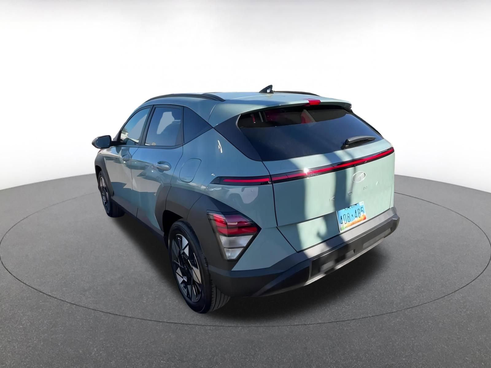 Used 2025 Volkswagen Atlas SE image 11