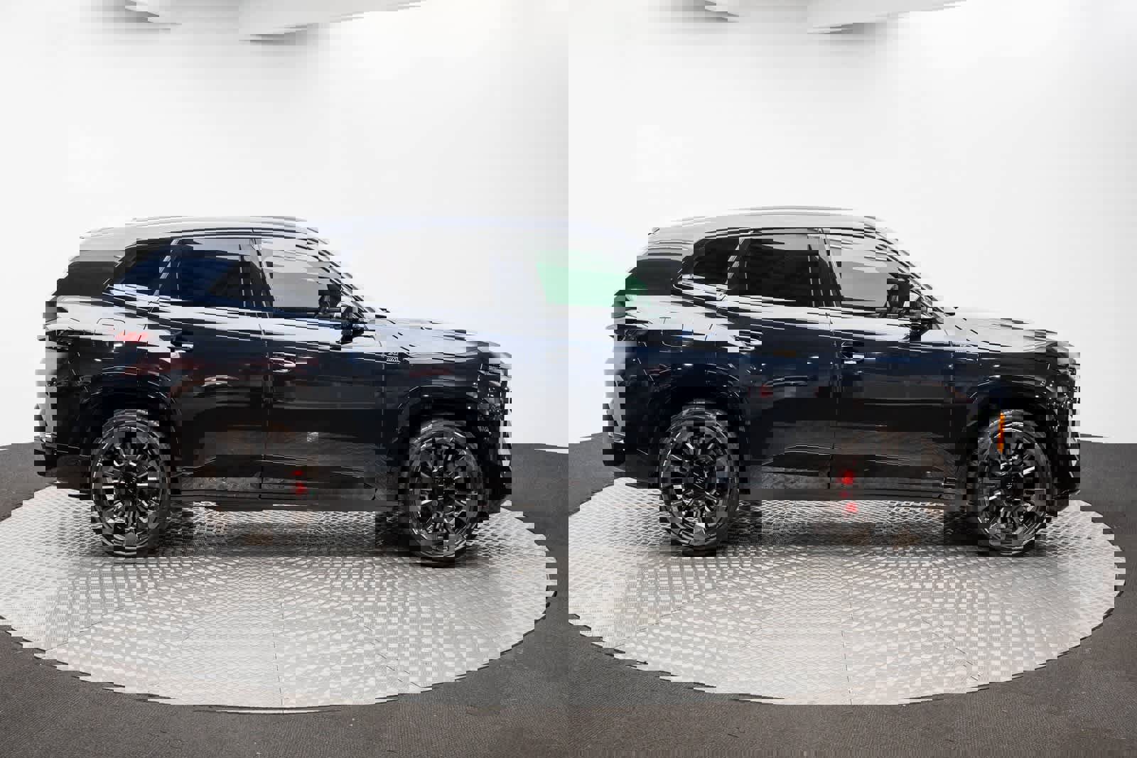 Used 2024 BMW XM image 58