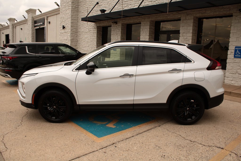 New 2025 Mitsubishi Eclipse Cross SEL image 11