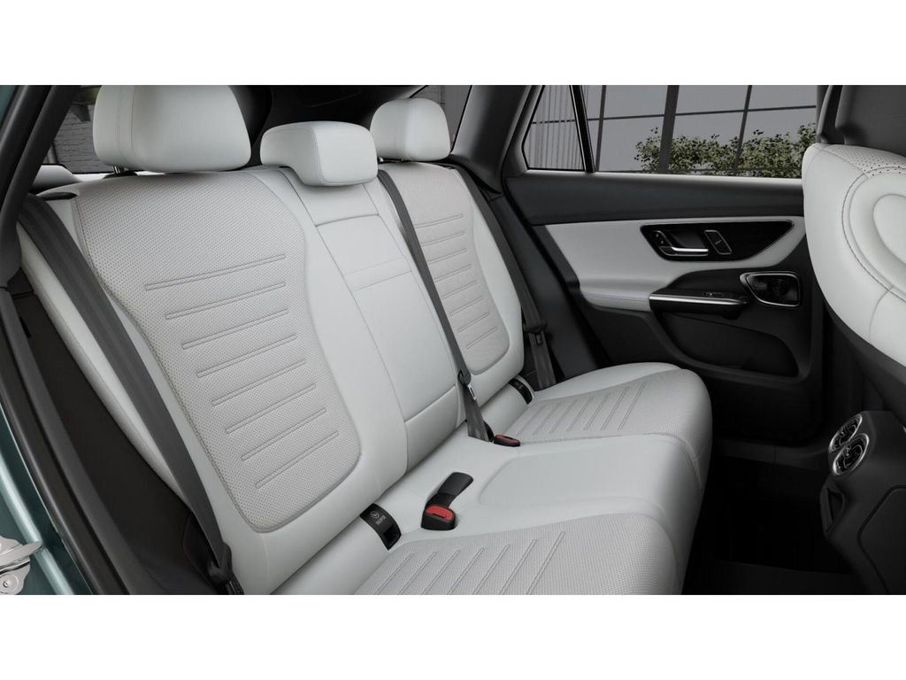 New 2026 Mercedes-Benz GLC 300 4MATIC image 5