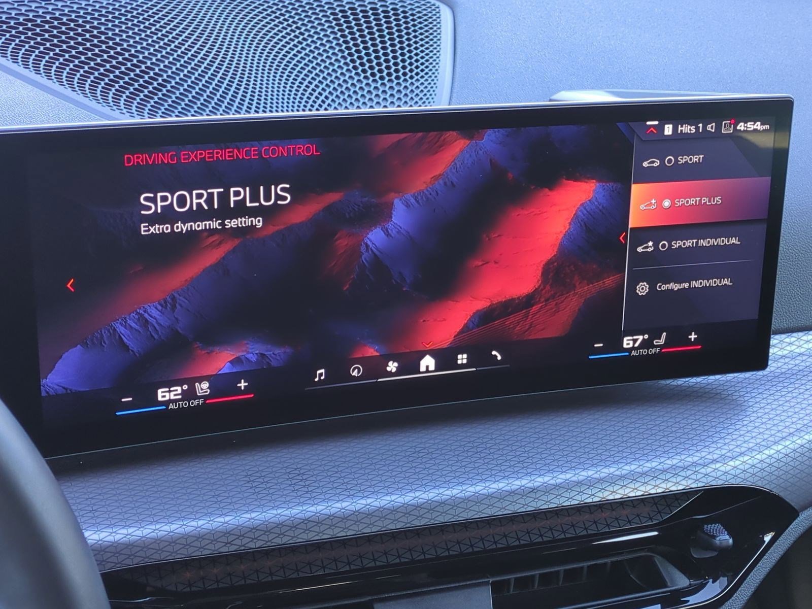 Used 2025 BMW M440i image 23