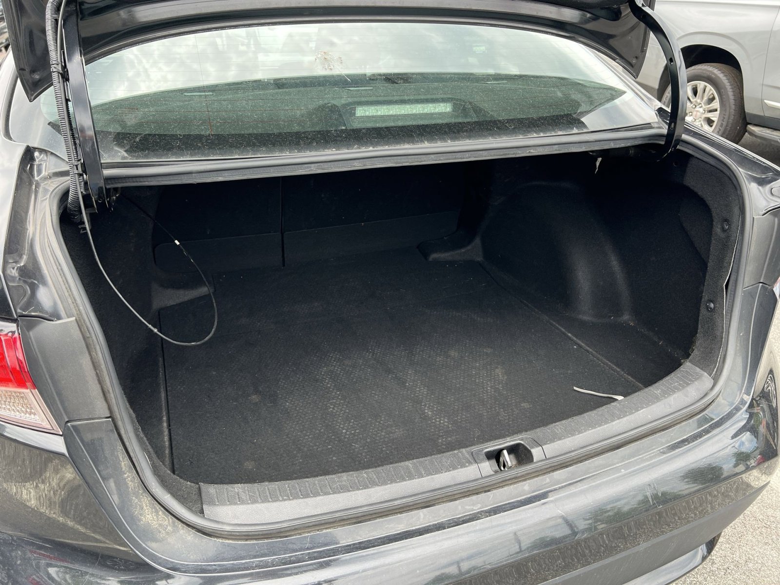 Used 2021 Toyota Corolla LE FWD image 24