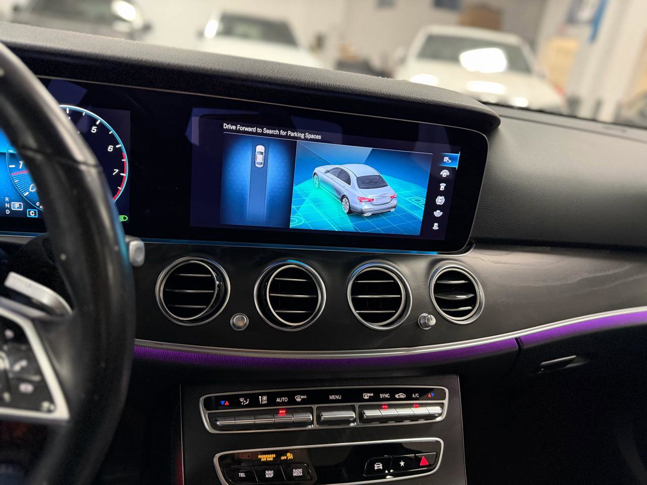 Used 2023 Mercedes-Benz E 350 4MATIC Sedan w/ Premium Package image 33