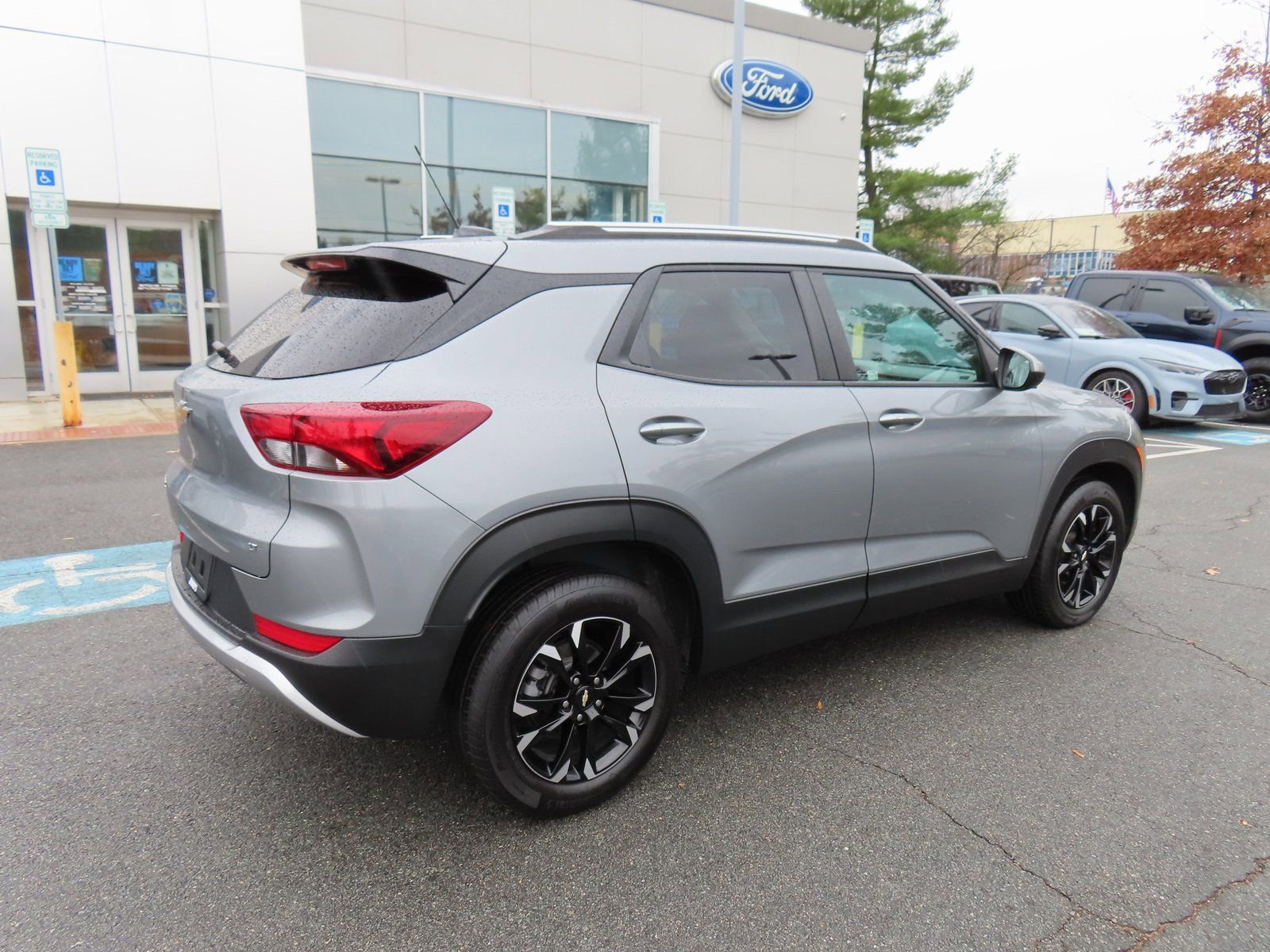 Used 2023 Chevrolet TrailBlazer LT image 5