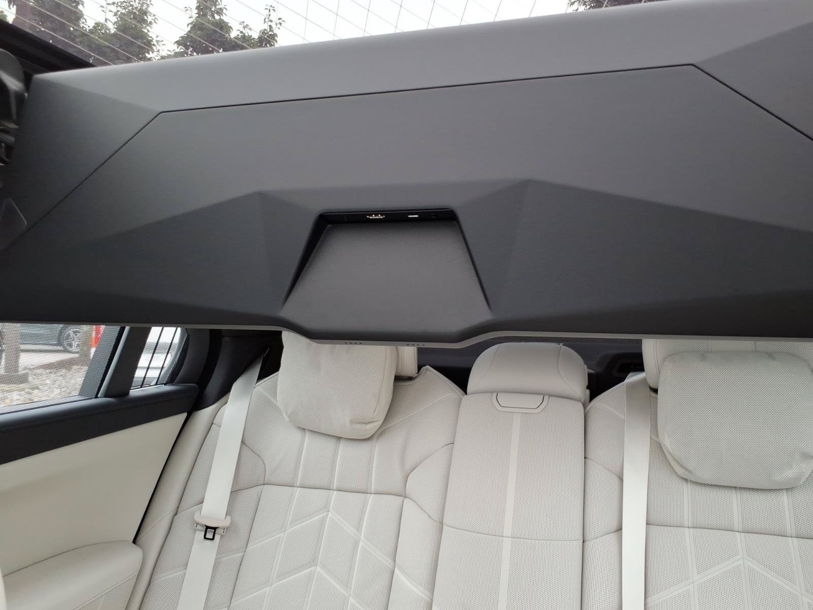 Used 2025 BMW 760i xDrive w/ Executive Package AWD/4WD image 26