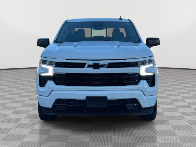 Used 2023 Chevrolet Silverado 1500 RST w/ Convenience Package II AWD/4WD image 2