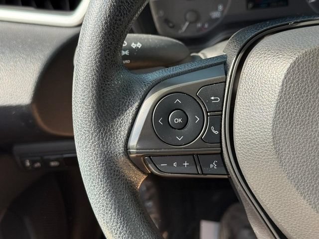 Used 2024 Toyota Corolla LE FWD image 18