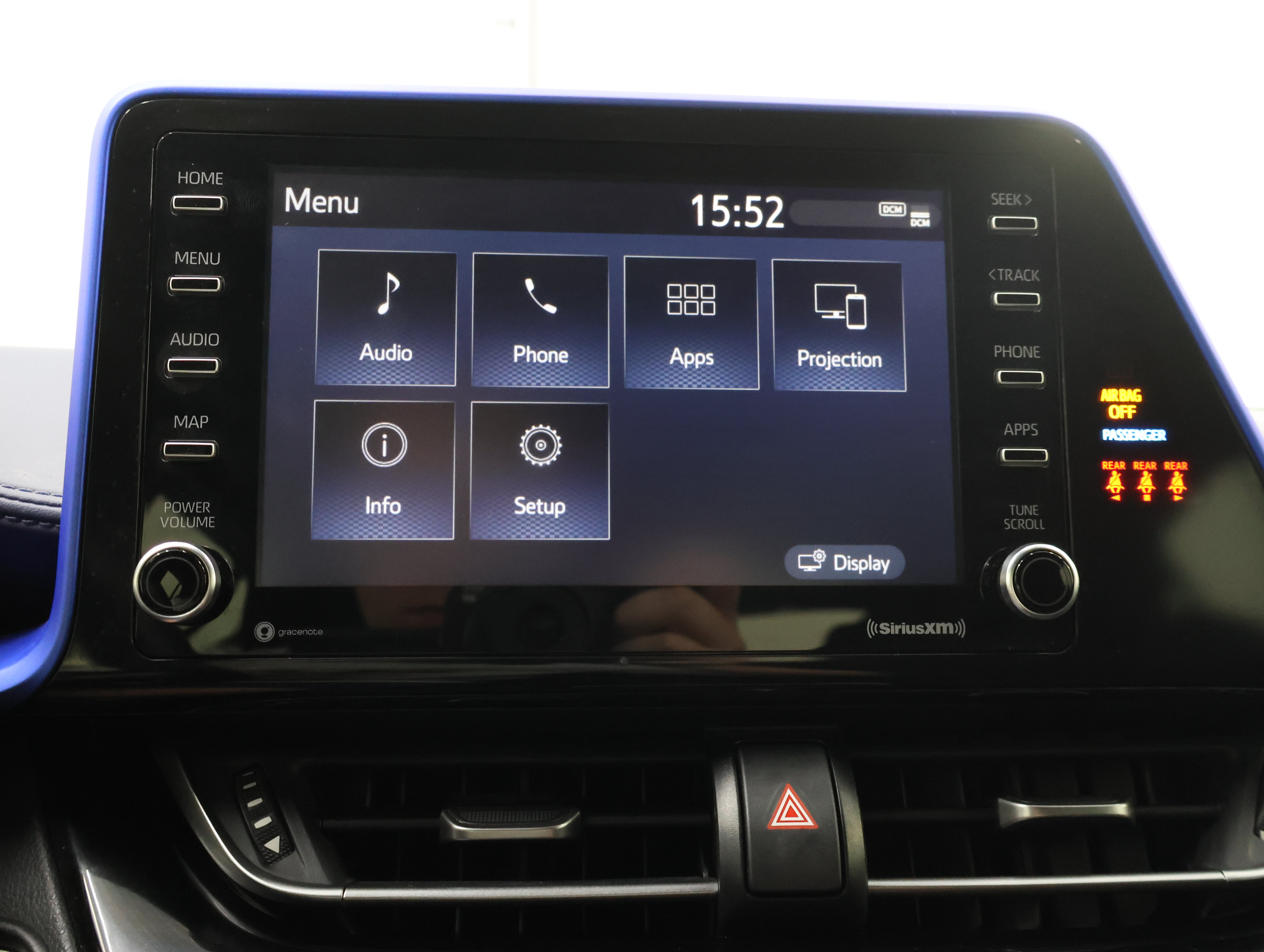 Used 2020 Toyota C-HR XLE FWD image 43