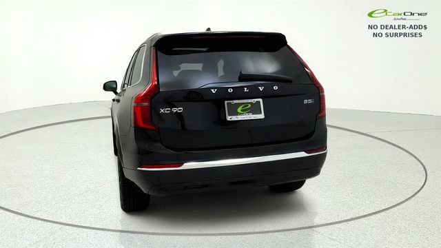 Used 2026 Volvo XC90 B5 Plus w/ Protection Package AWD/4WD image 6