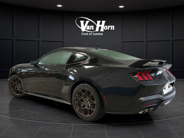New 2026 Ford Mustang GT Premium w/ GT Performance Package RWD image 5