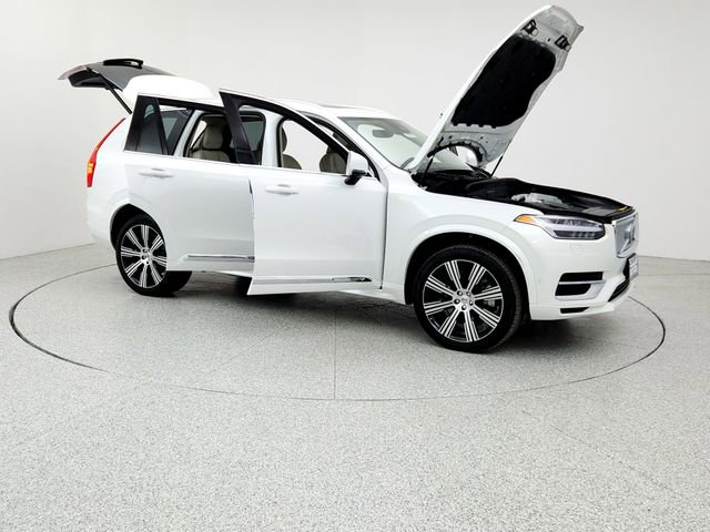 Certified 2024 Volvo XC90 T8 Ultimate w/ Protection Package Premier image 10