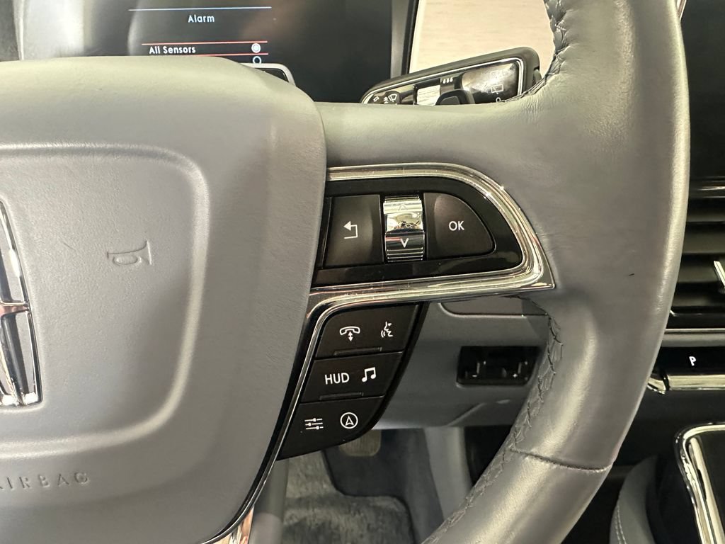 Used 2023 Lincoln Navigator Black Label AWD/4WD image 34