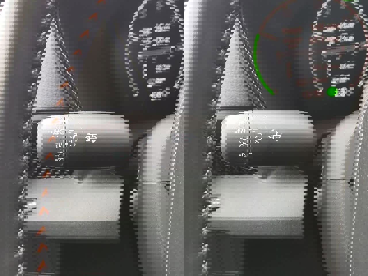 Used 2025 Honda CR-V Sport-L image 27