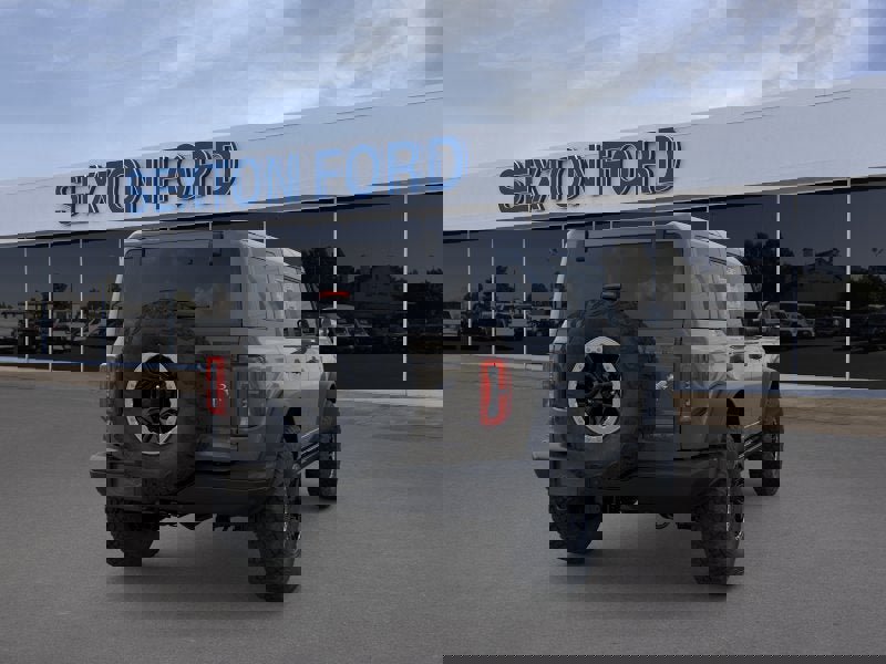 New 2025 Ford Bronco Badlands image 8