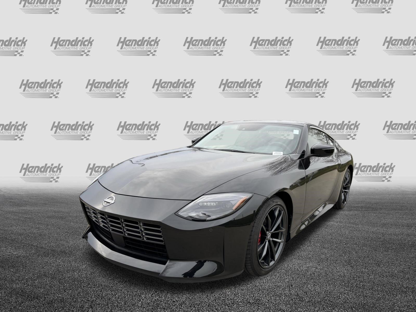 Used 2025 Nissan Z Performance w/ Floor Mat Package image 7