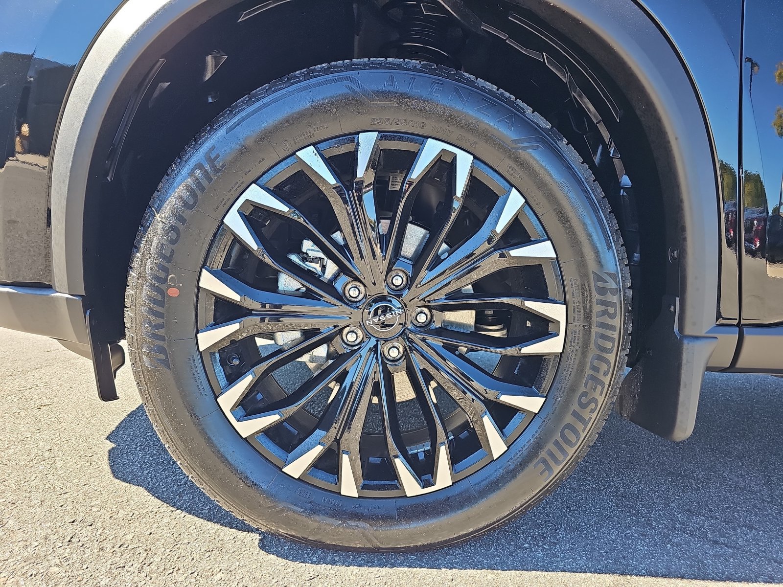 New 2027 Nissan Rogue Dark Armor FWD image 13