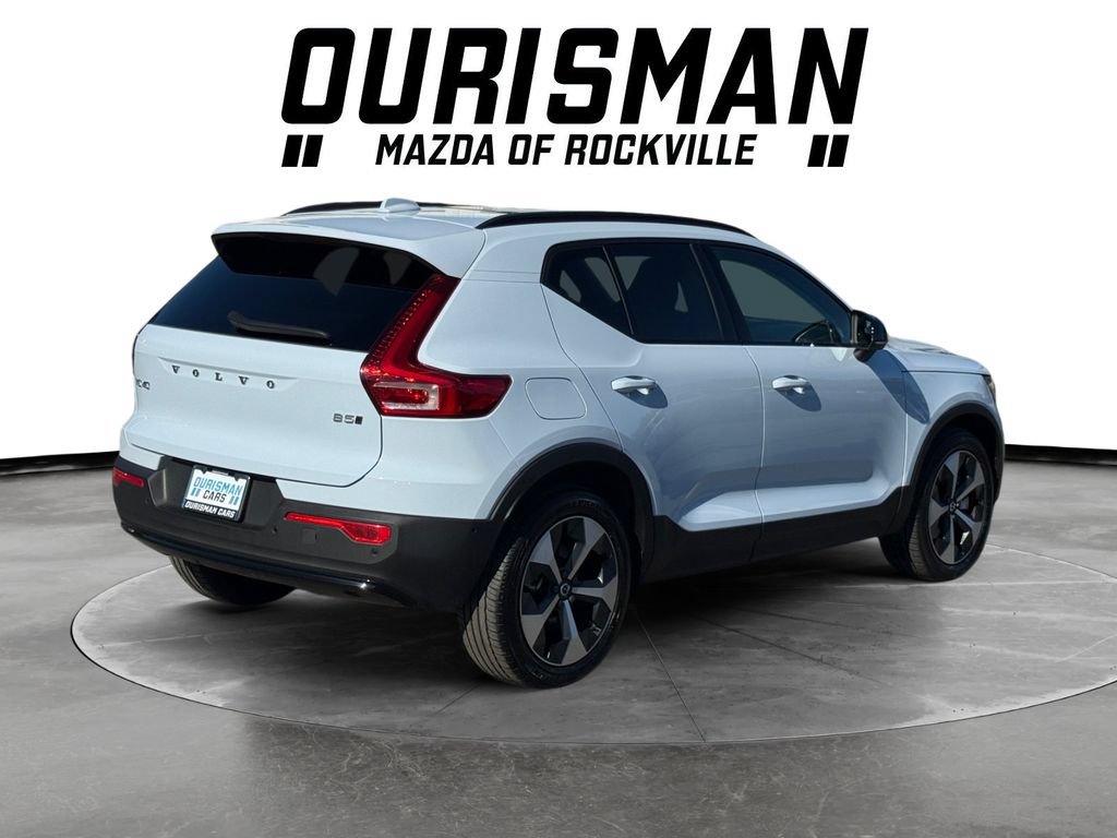 Used 2026 Volvo XC40 B5 Plus AWD/4WD image 6