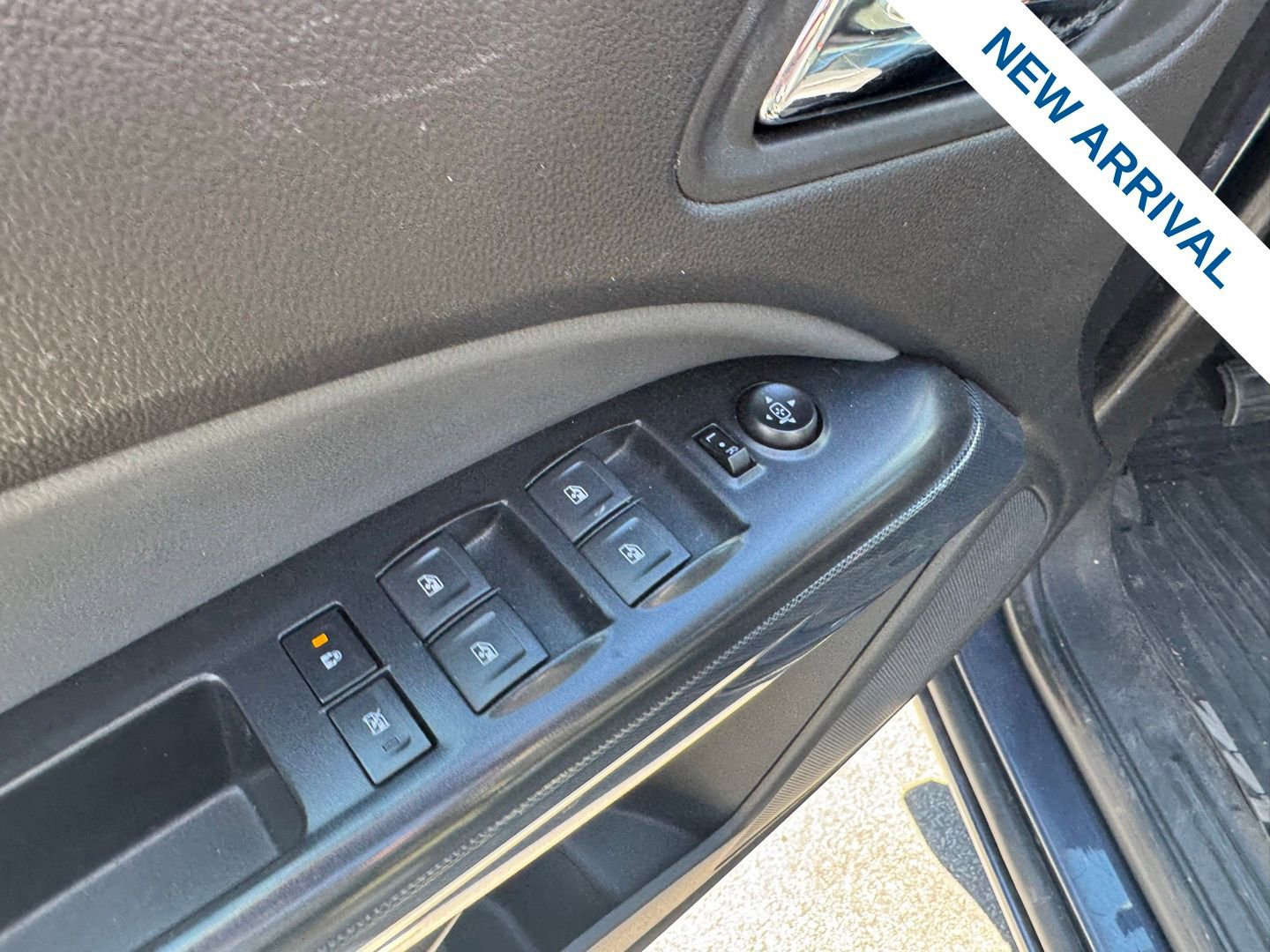 Used 2018 Chevrolet Colorado Z71 w/ Centennial Edition image 17