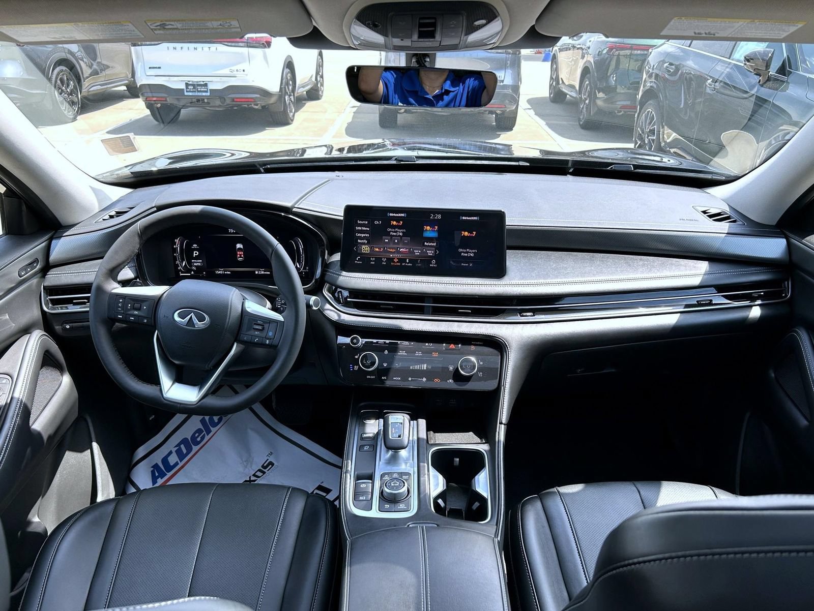 Certified 2023 INFINITI QX60 Luxe w/ Cargo Package AWD/4WD image 12