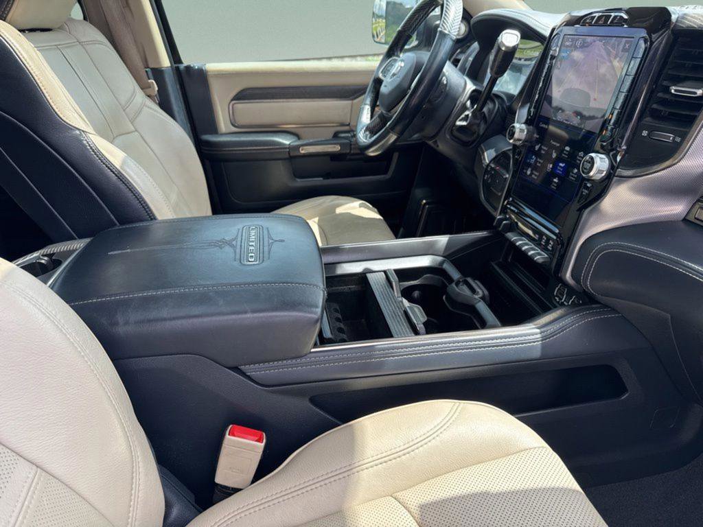 Used 2020 RAM 2500 Limited AWD/4WD image 20