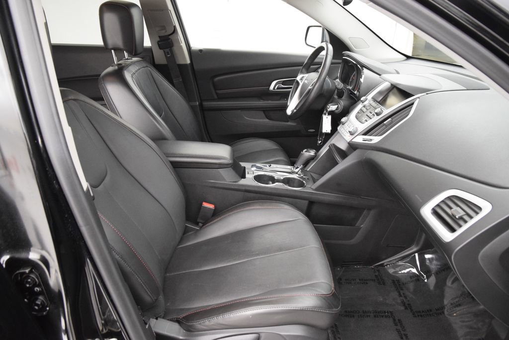 Used 2017 GMC Terrain SLT FWD image 16