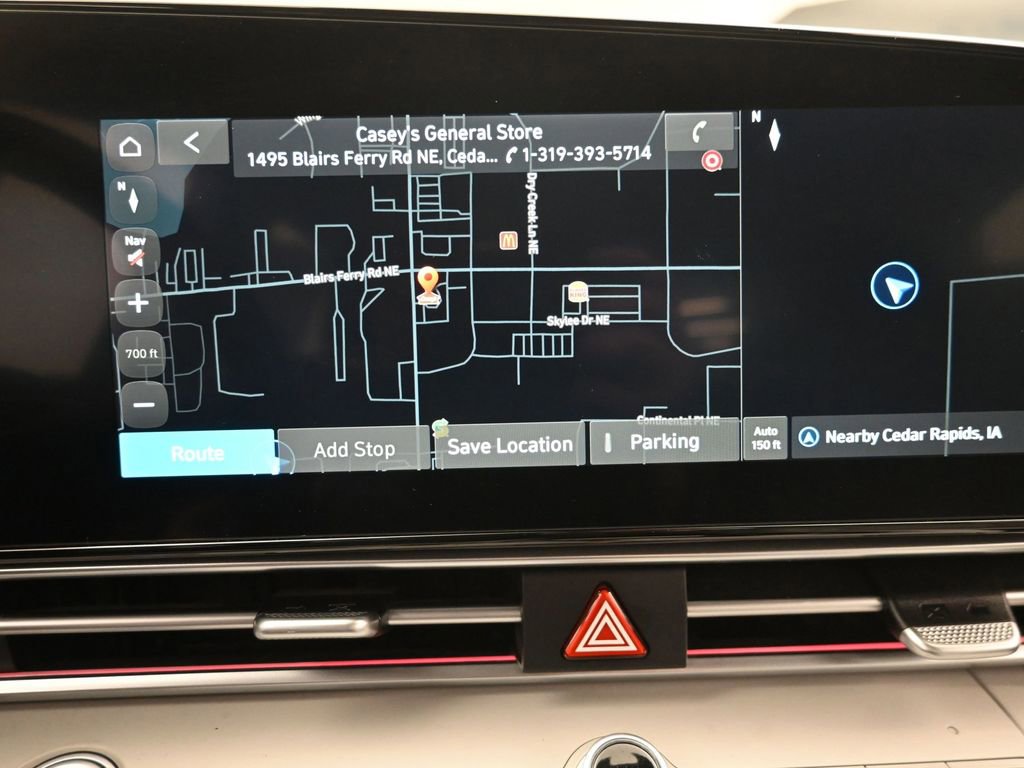 Used 2025 Hyundai Elantra Limited image 15