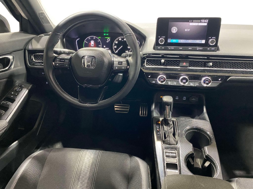 Used 2025 Honda Civic Sport image 13