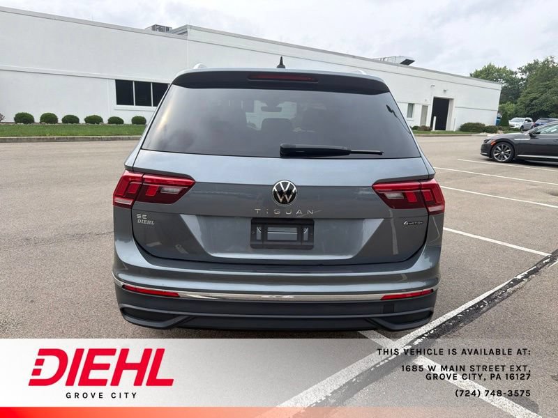 Used 2024 Volkswagen Tiguan SE AWD/4WD image 4