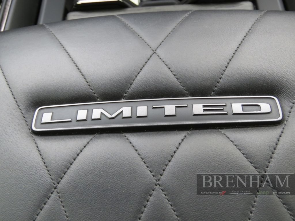 Used 2026 RAM 2500 Limited AWD/4WD image 25