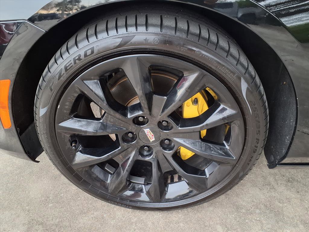 Used 2019 Cadillac CTS AWD Sedan w/ Seating Package image 9