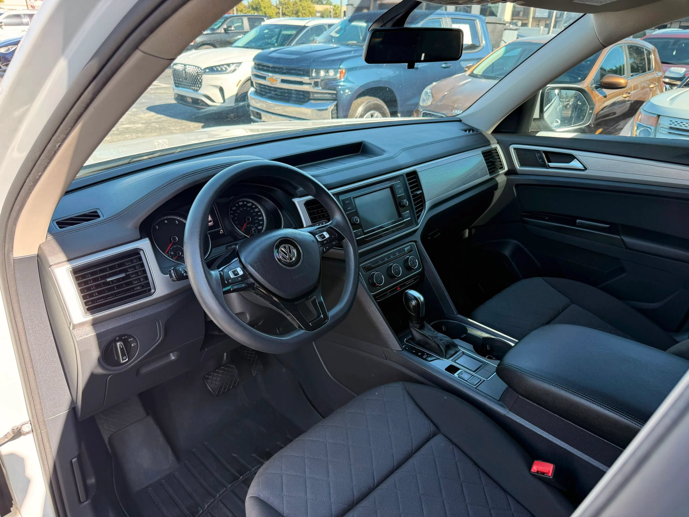 Used 2019 Volkswagen Atlas S FWD image 8