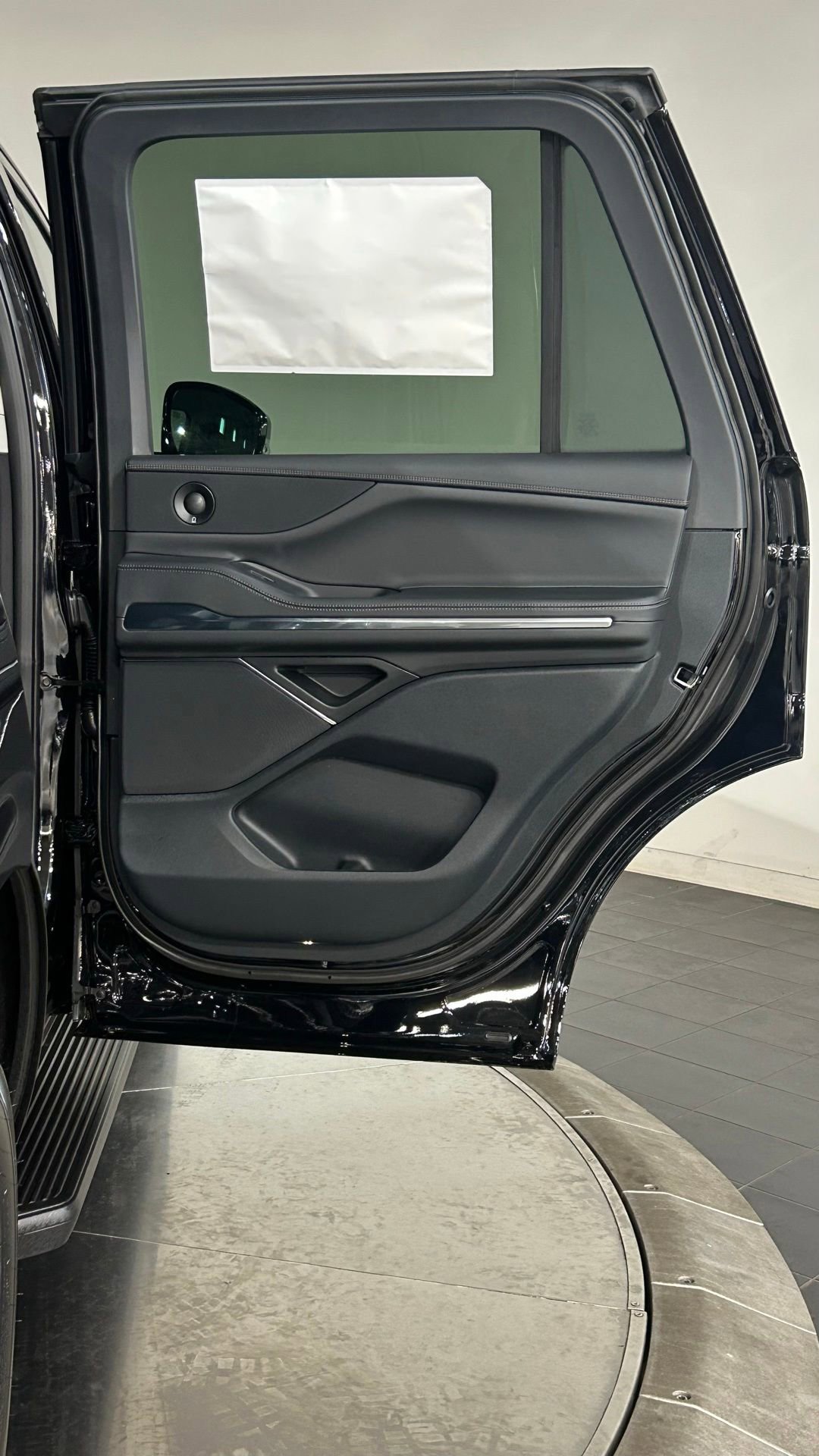 New 2026 Lincoln Navigator Premiere AWD/4WD image 67