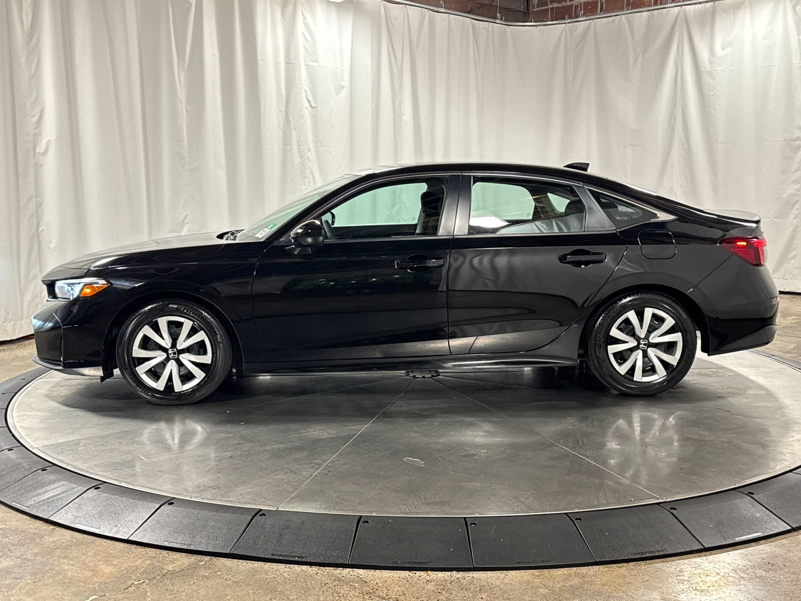 Used 2025 Honda Civic LX image 8