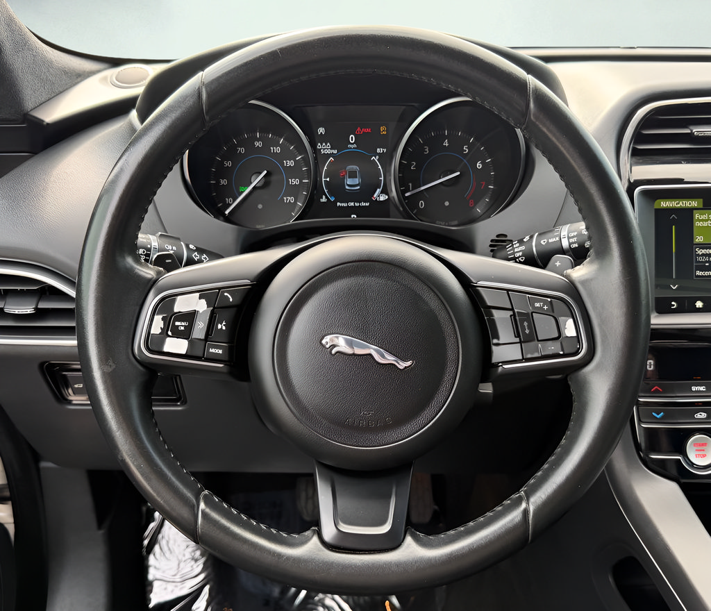 Used 2020 Jaguar F-PACE Premium AWD/4WD image 39