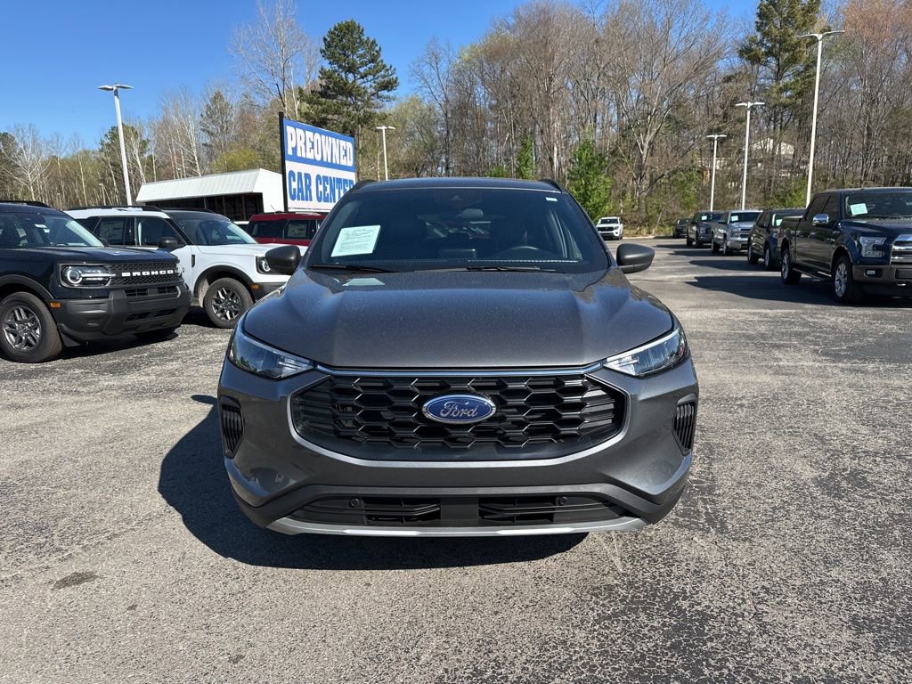 Used 2025 Ford Escape ST-Line image 8