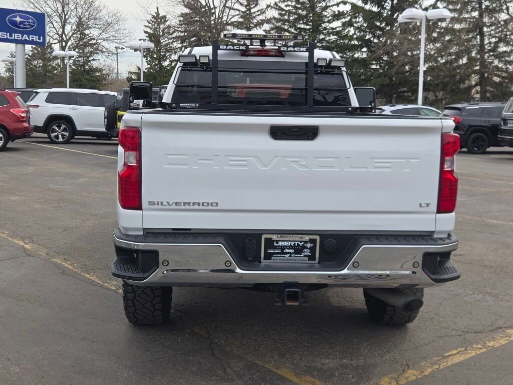 Used 2021 Chevrolet Silverado 3500 LT w/ Convenience Package AWD/4WD image 10