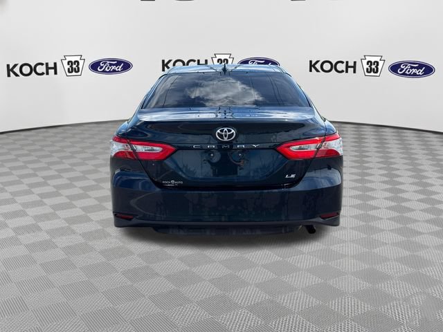 Used 2020 Toyota Camry LE FWD image 7